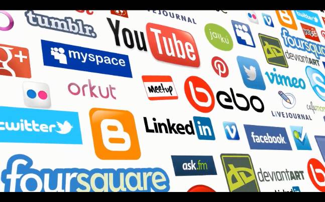 30 Days Free Social Media Content